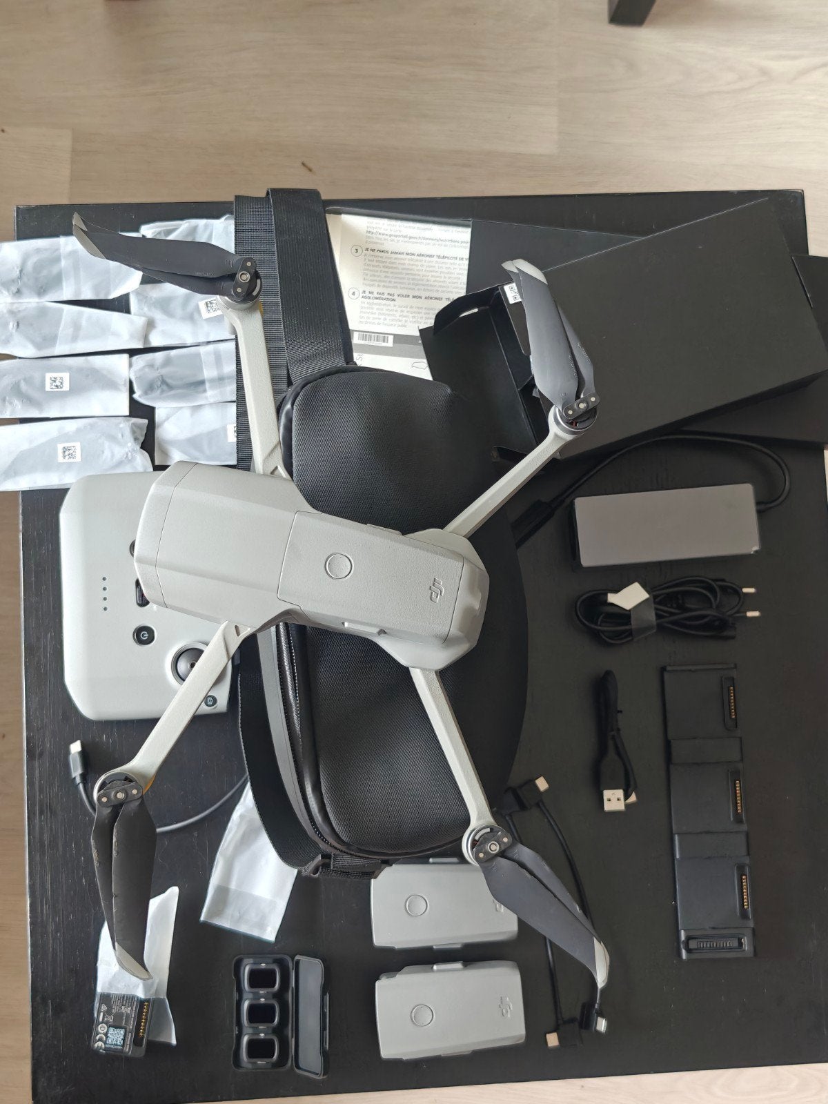 DJI Mavic Air 2 Fly More Combo, Ophalen of Verzenden, Zo goed als nieuw