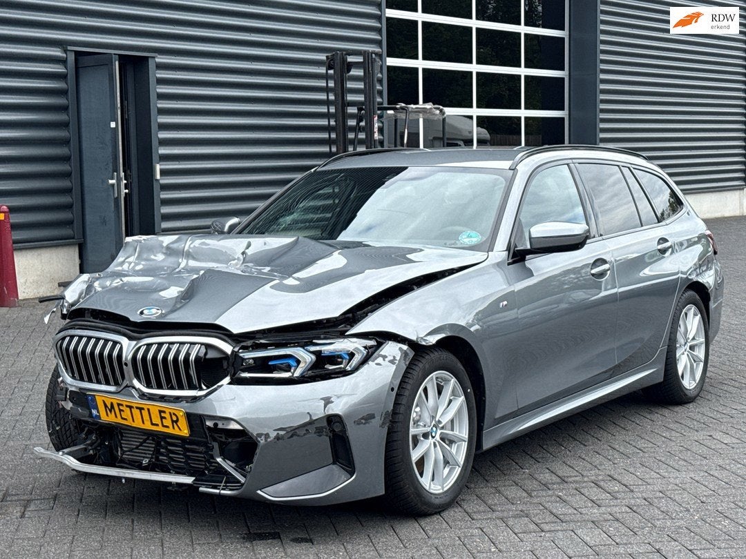 BMW 3-serie Touring 330d xDrive, M-Sportpakket, Head-up, 360, Auto's, Automaat, 1800 kg, Euro 6, 2993 cc