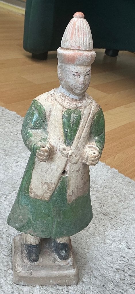 Authentiek Chinees beeldje Ming periode.      25 x 4 cm, Antiek en Kunst, Ophalen of Verzenden
