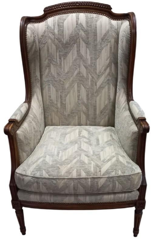 Louis Seize Bergere in notelaar, Antiek en Kunst, Antiek | Meubels | Stoelen en Banken, Ophalen