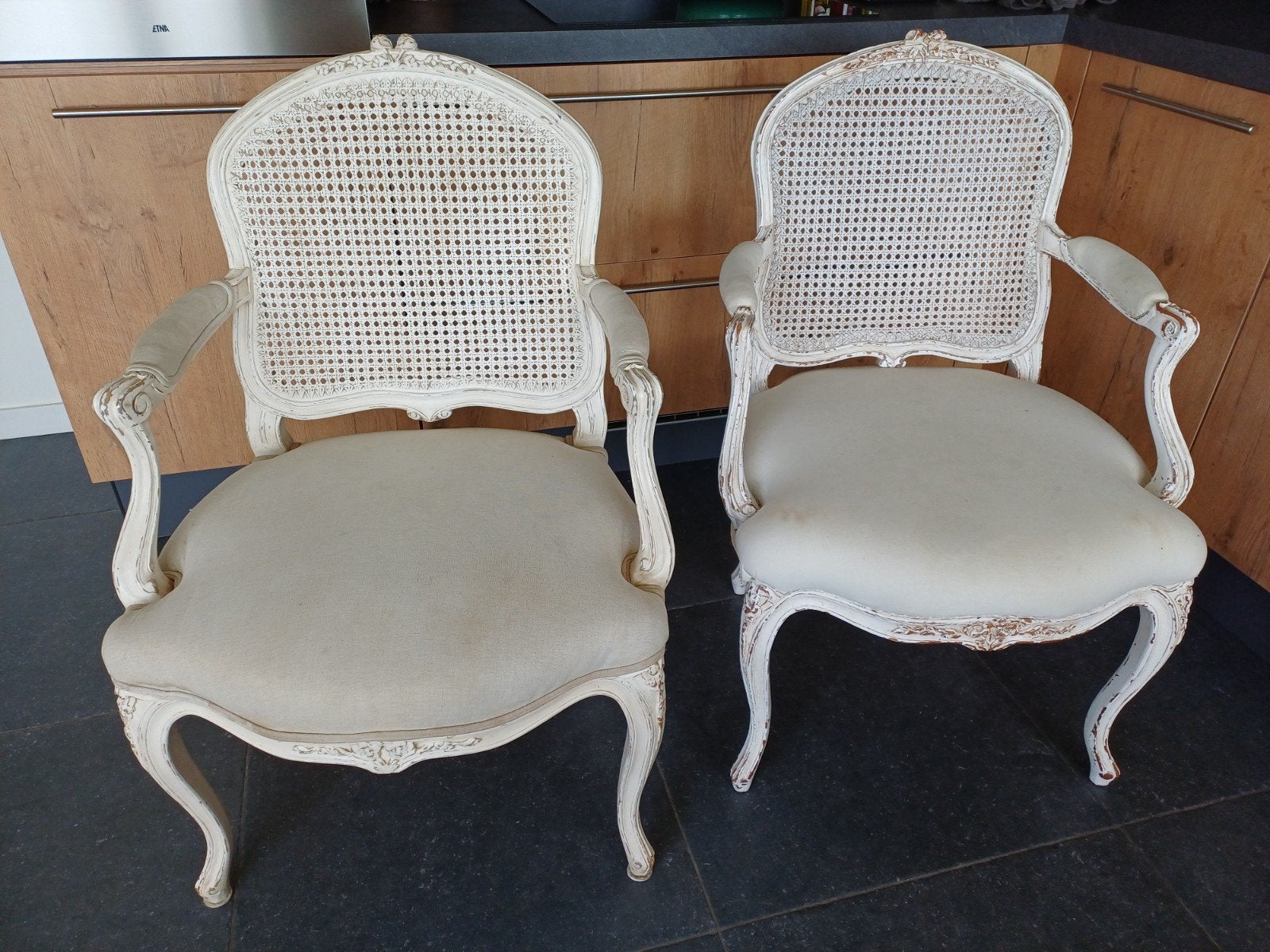 2 Louis XV Stijl Fauteuil Brocante Armstoel samen € 100, Ophalen