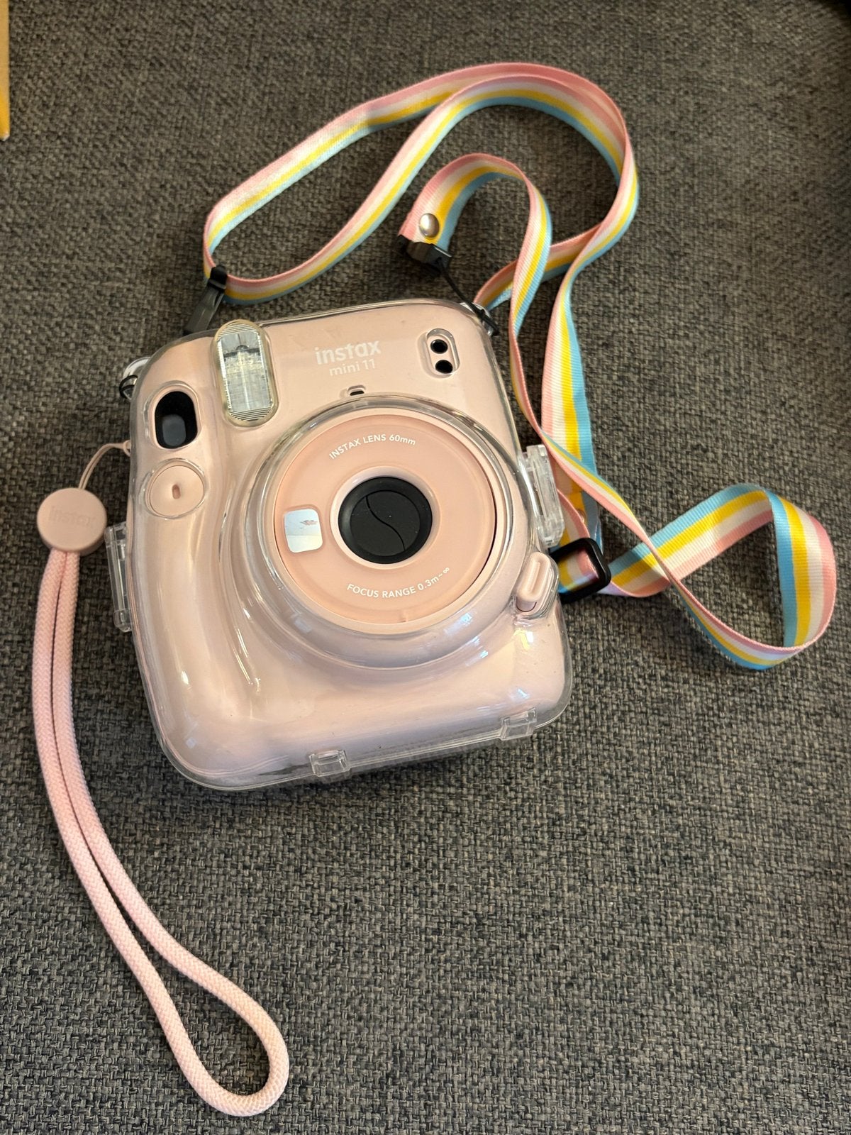 Fujifilm Instax Mini 11 Instant Camera - Blush Pink, Instant camera, Ophalen of Verzenden, Zo goed als nieuw, Fujifilm
