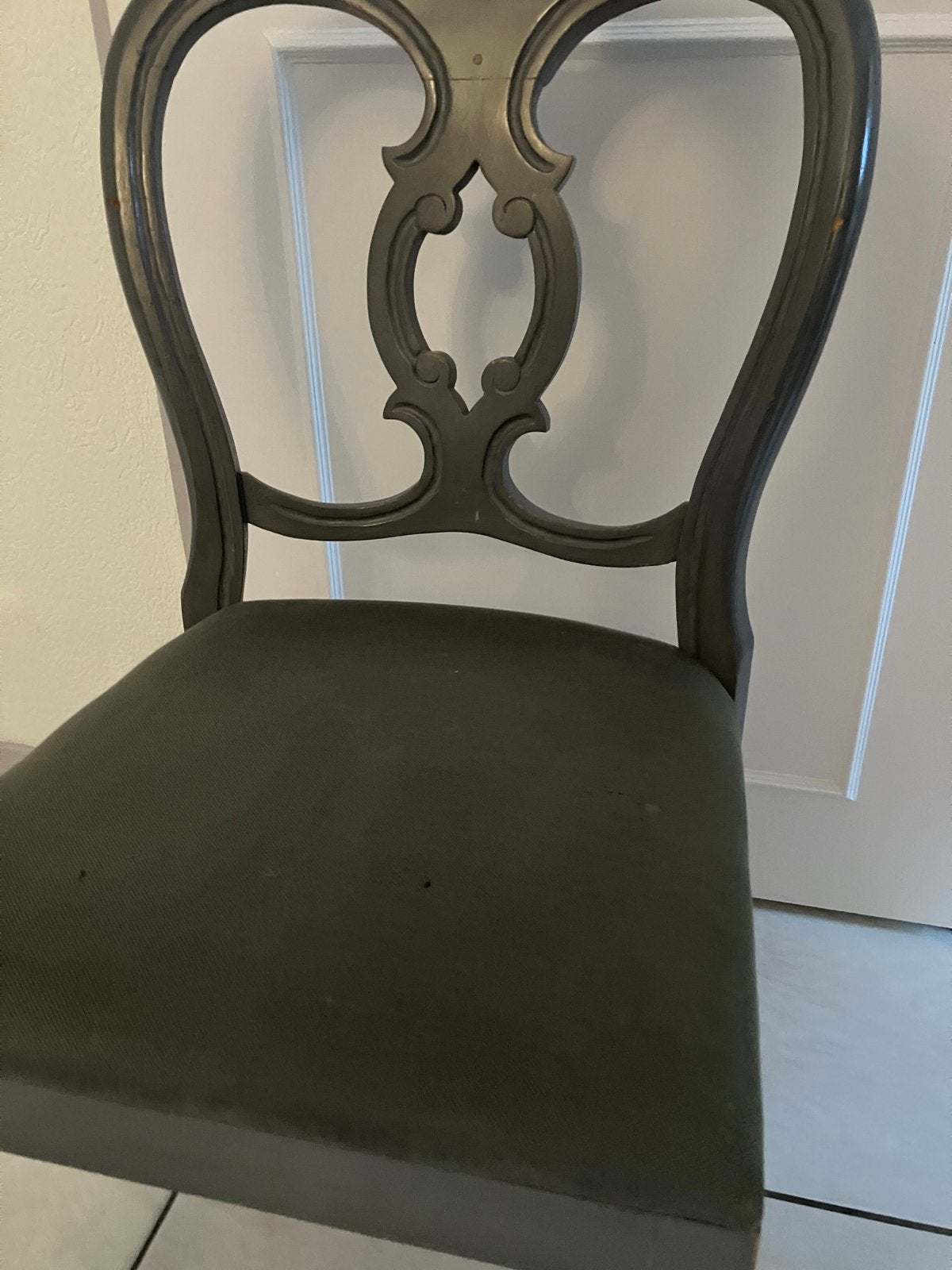Set van 3 klassieke eetkamerstoelen - grijs, Huis en Inrichting, Ophalen, Gebruikt, Drie, Grijs