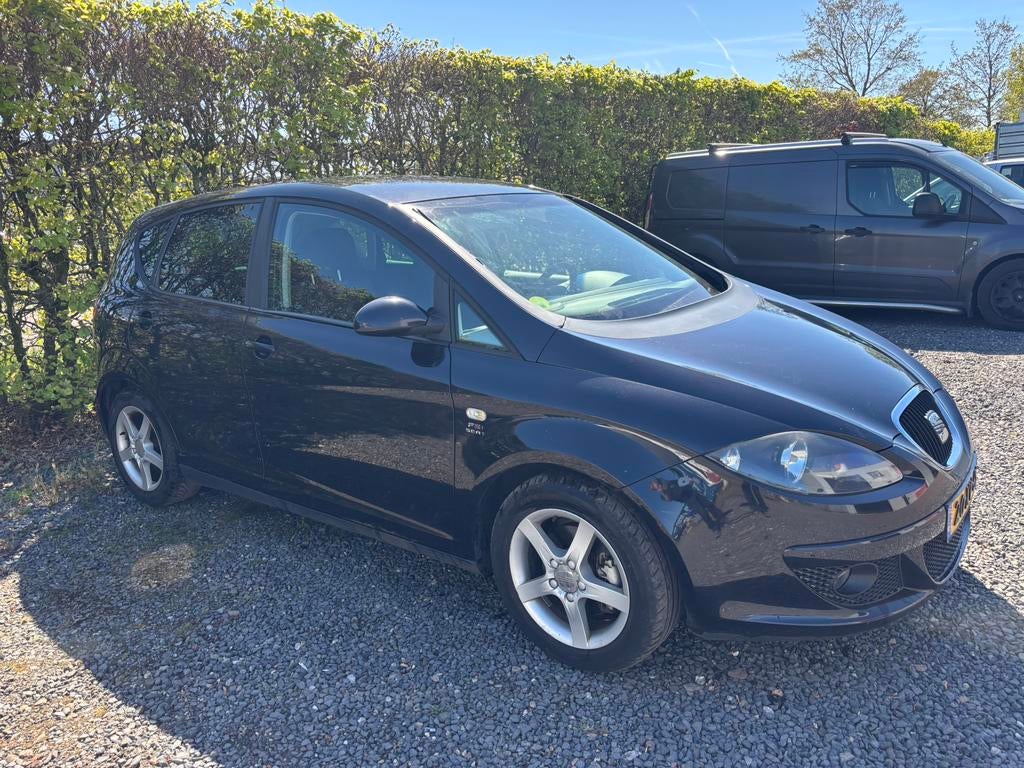 Seat Altea 2.0 FSI 16V 110KW 2007 Zwart, Auto diversen, Schadeauto's, Ophalen, 1984 cc, Zwart, Handgeschakeld