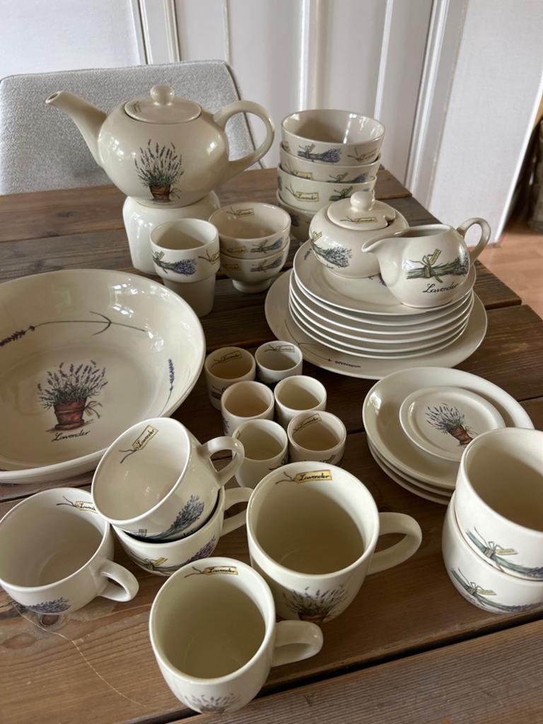 Jet Lavendel Servies, Ophalen of Verzenden, Gebruikt, Porselein, Overige stijlen