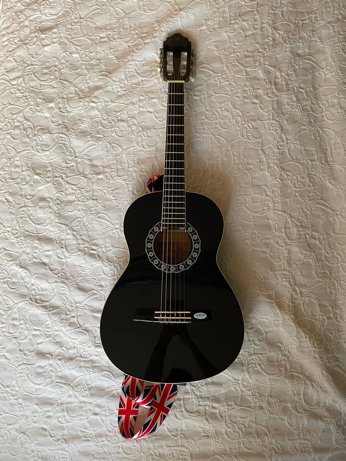 Zwarte klassieke gitaar met hoes en accessoires, Muziek en Instrumenten, Ophalen, Zo goed als nieuw, Klassieke of Spaanse gitaar