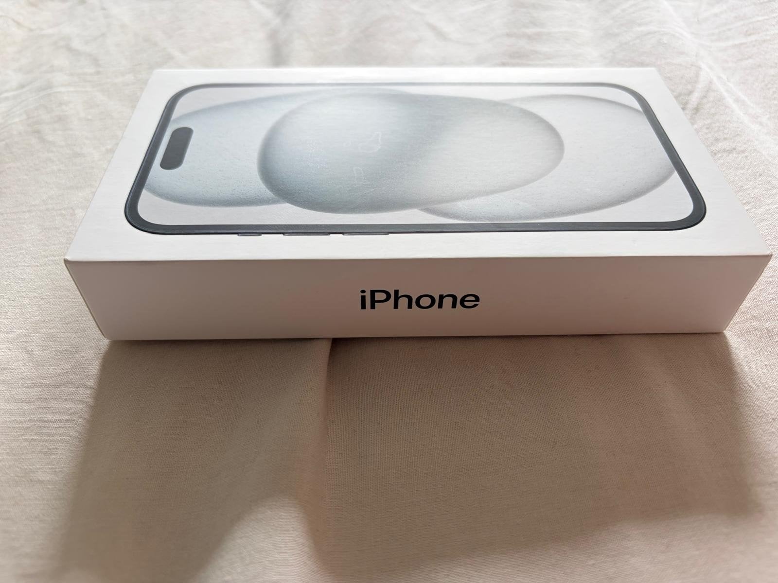 Apple iPhone 15 128GB zwart, Telecommunicatie, Mobiele telefoons | Apple iPhone, 128 GB, IPhone 15, Zwart, Ophalen of Verzenden