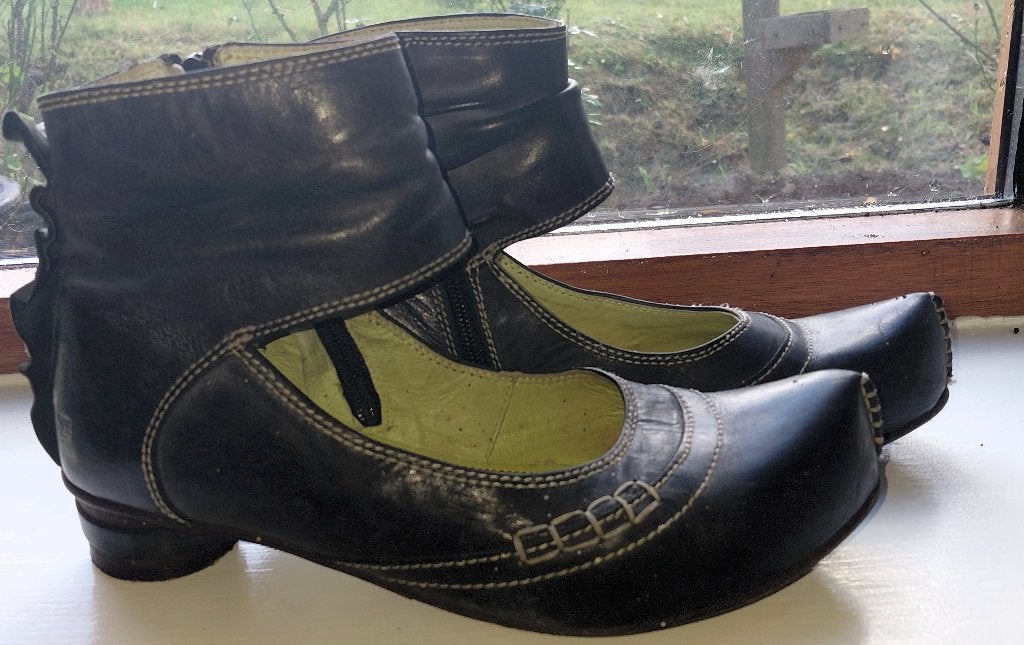 grijze Tiggers schoenen met enkelband, Kleding | Dames, Schoenen met lage hakken, Tiggers, Ophalen of Verzenden, Zo goed als nieuw