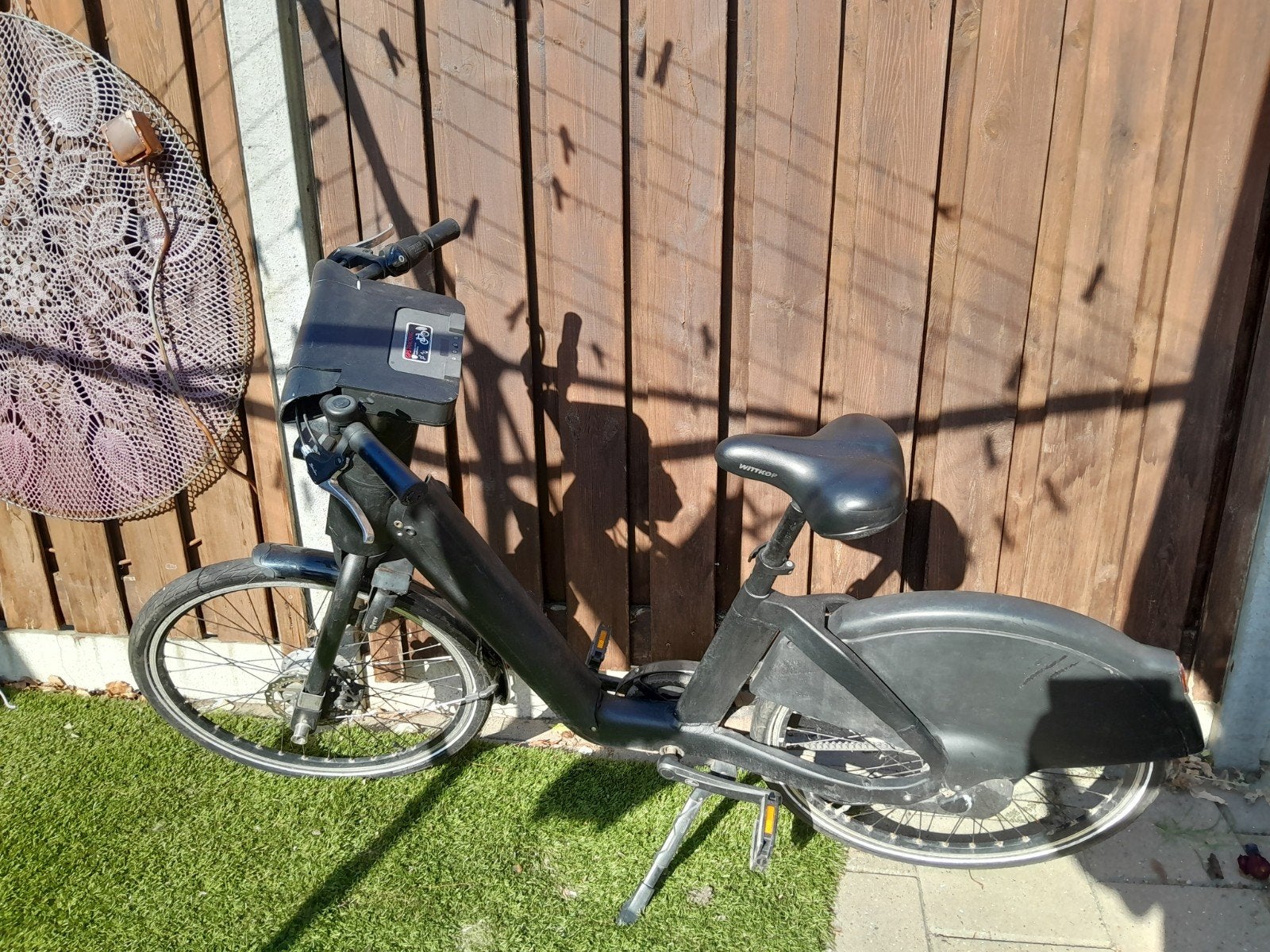 Vaimoo 26 inch elektrische fiets met lader (defect), Ophalen, Gebruikt, Overige merken