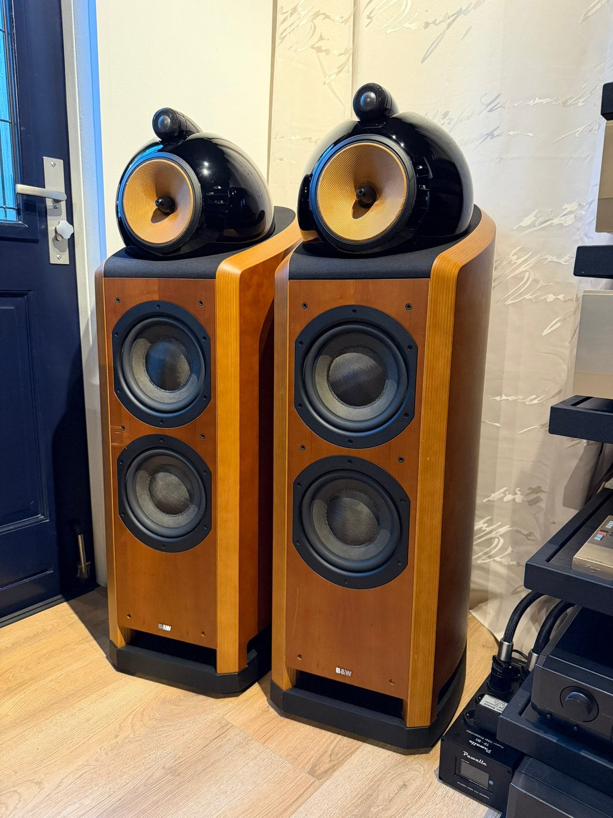 Mooie B&W 802N Nautilus Cherrywood Luidsprekers, Audio, Tv en Foto, Luidsprekers, 150 watt of meer, Vloerstaande luidspreker, Gebruikt