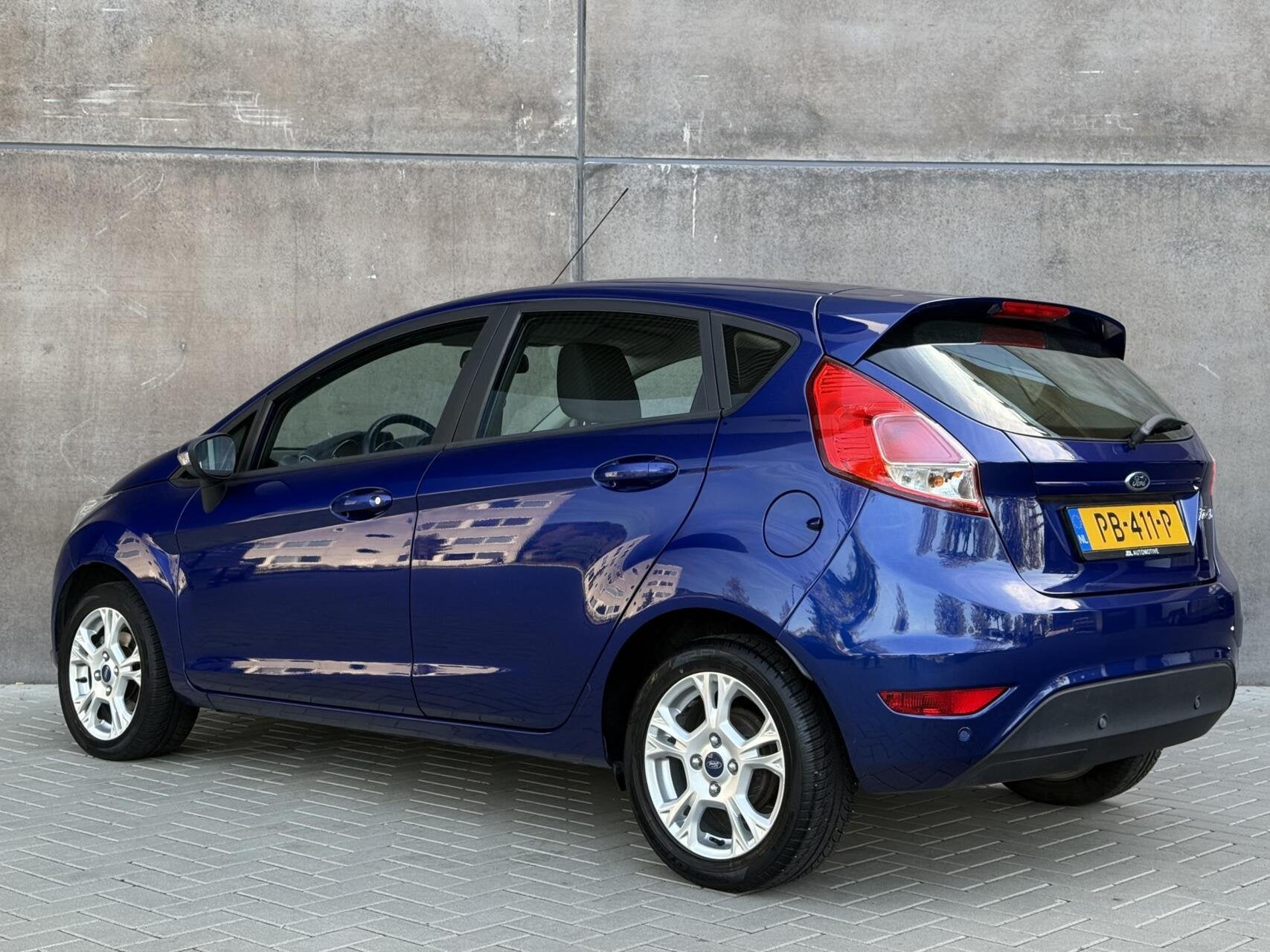 Ford Fiesta 1.0 Style Ultimate | Navigatie | Airco | Parkeer, Auto's, Voorwielaandrijving, Dealer onderhouden, Stof, 525 kg