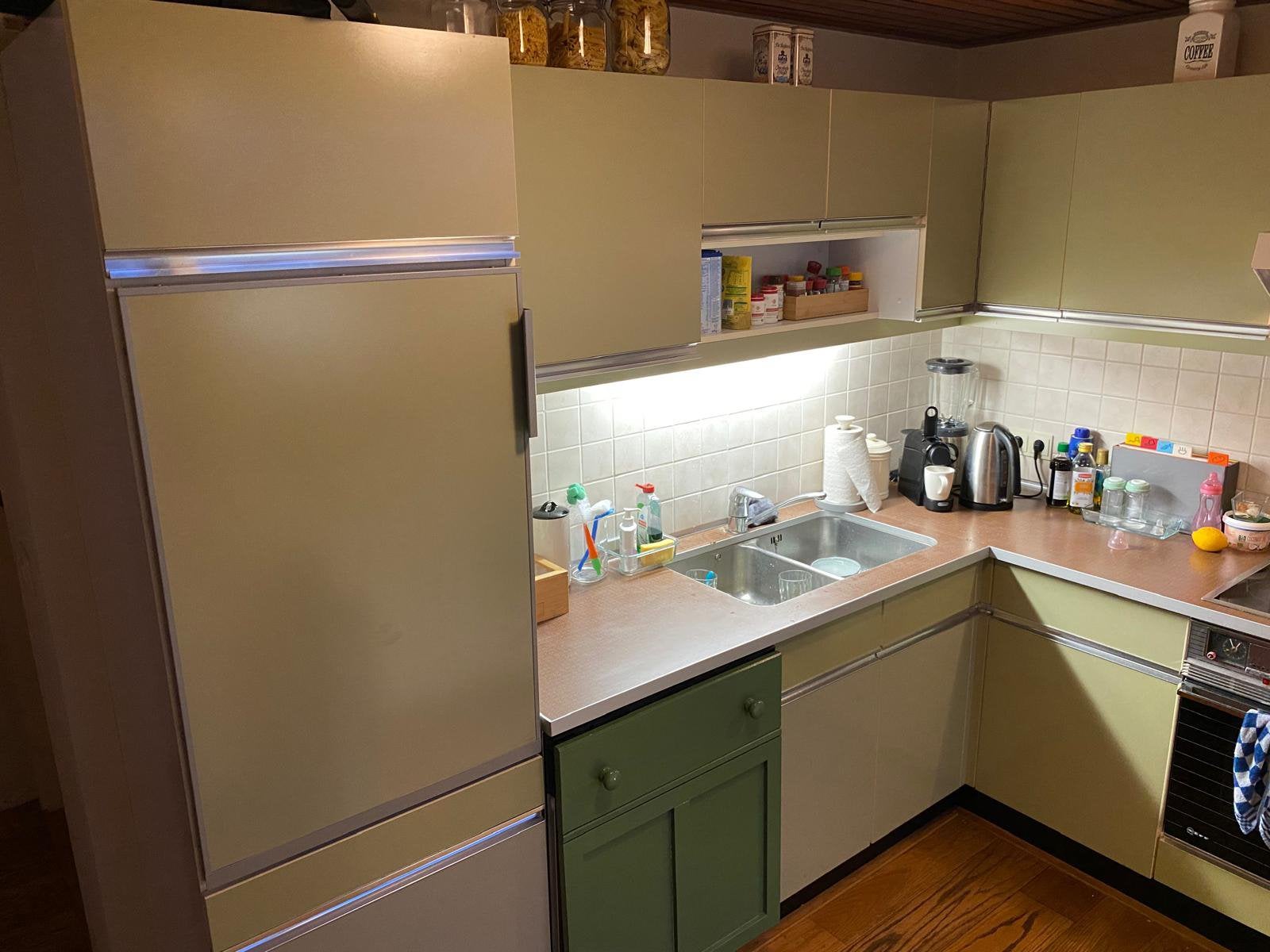 Prachtige licht groene retro keuken, Huis en Inrichting, Keuken | Complete keukens, Ophalen, Gebruikt, Groen, Hoekkeuken