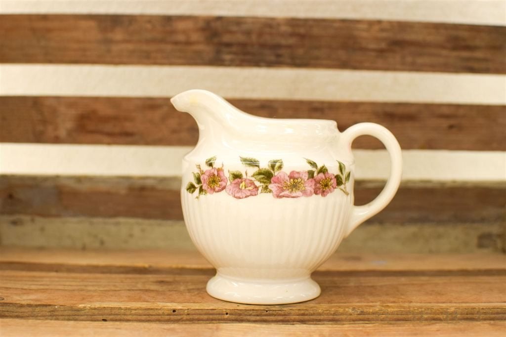 Wedgwood porseleinen melkkannetje 50795