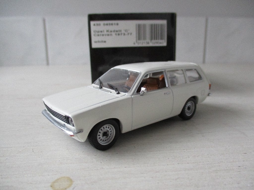 Minichamps Opel Kadett C Caravan 1973-77 White, Ophalen of Verzenden, Nieuw, Auto, MiniChamps