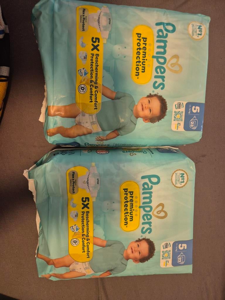 2x Pampers Premium Protection Luiers Maat 5 (11-16 kg), Ophalen of Verzenden, Nieuw
