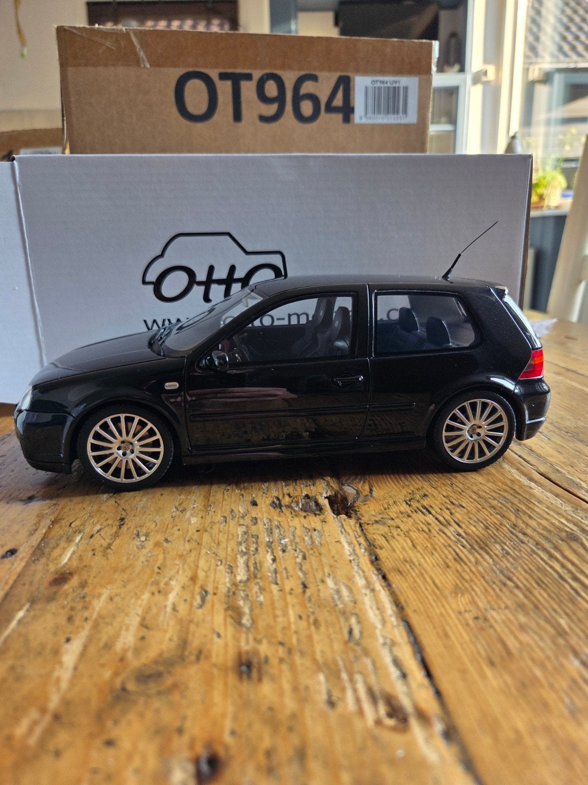 Vw volkswagen golf mk4 3.2 r32 1:18 ottomobile, Ophalen of Verzenden, Nieuw, Auto, OttOMobile