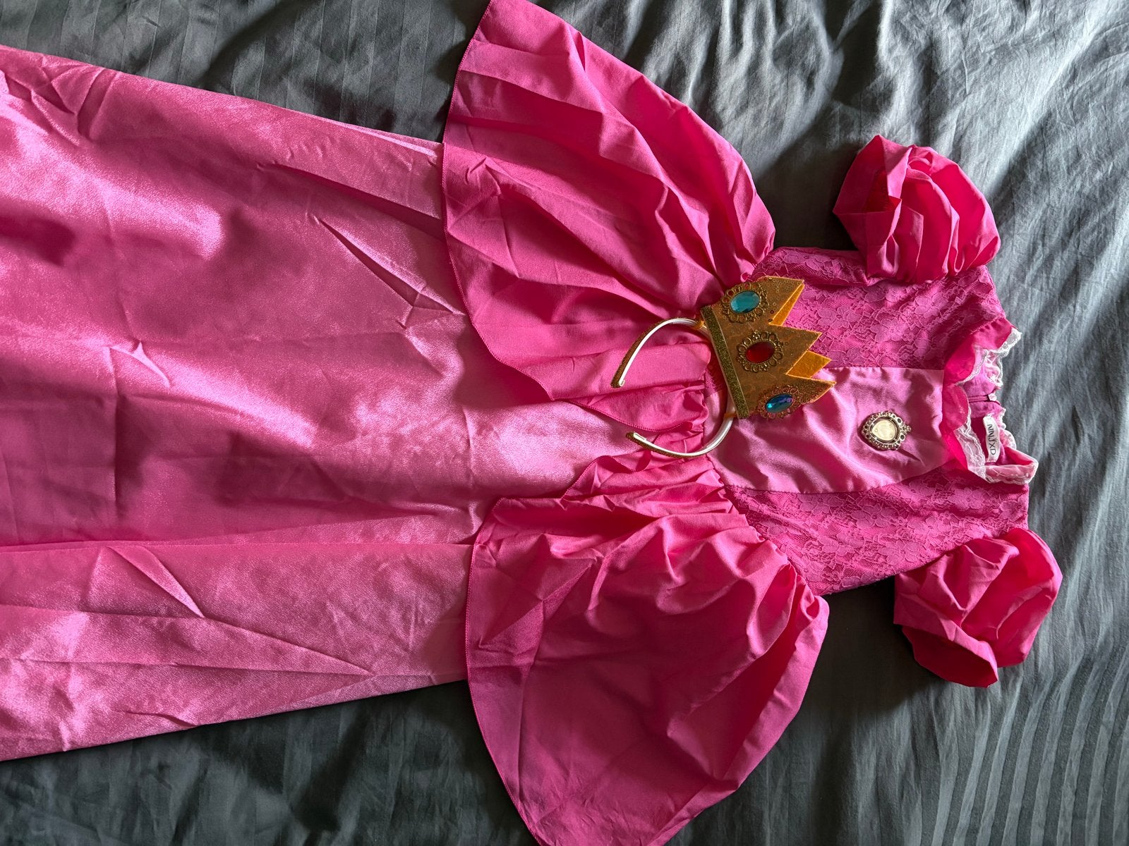 Prinses Peach jurk - Maat 140, Kinderen en Baby's, Ophalen of Verzenden, Gebruikt, 134 t/m 140, Meisje
