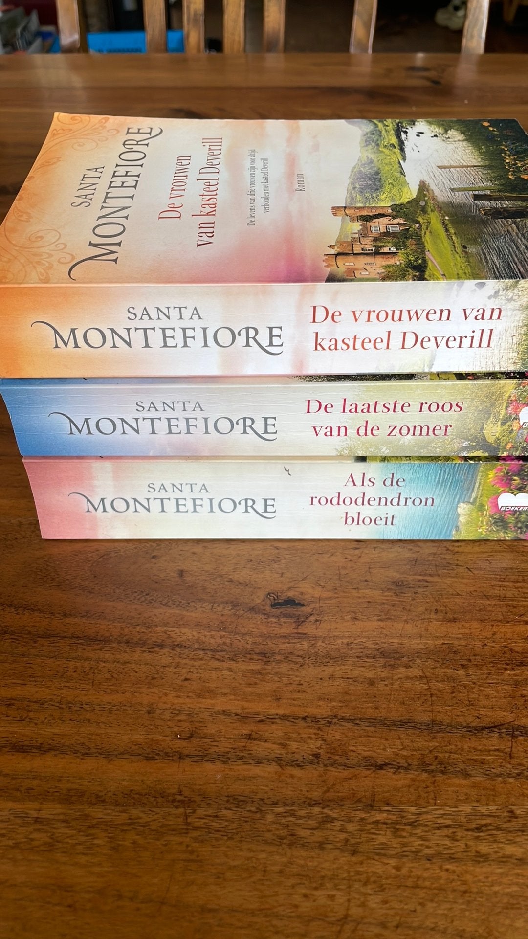 Santa Montefiore -3 romans, Ophalen of Verzenden, Zo goed als nieuw