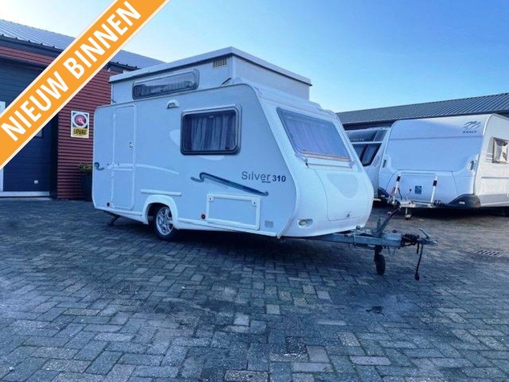 Trigano Silver Edition 310, bj.2010, lichtgewicht, voortent, Caravans en Kamperen, Overige typen, Trigano, Kachel, Tot en met 2