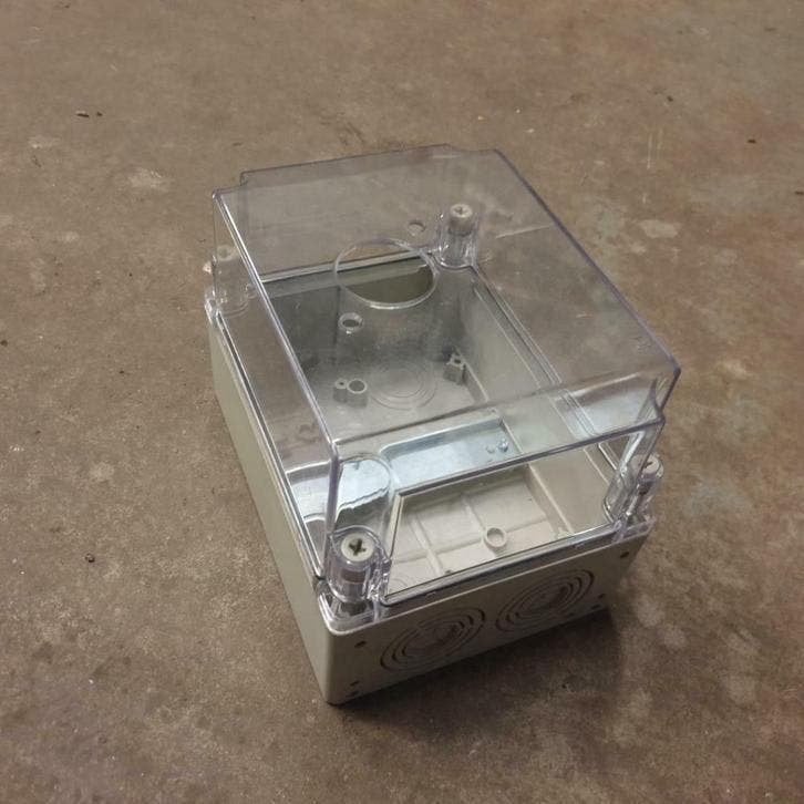 halyester kast voor inbouw apparatuur schakelaar etc, Ophalen of Verzenden, Nieuw