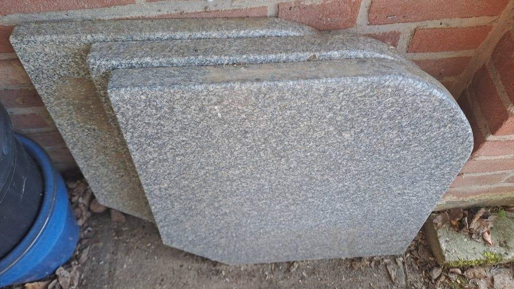 3 zware parasoltegels, Tuin en Terras, Keramiek, Onbekend, Ophalen of Verzenden, Zo goed als nieuw