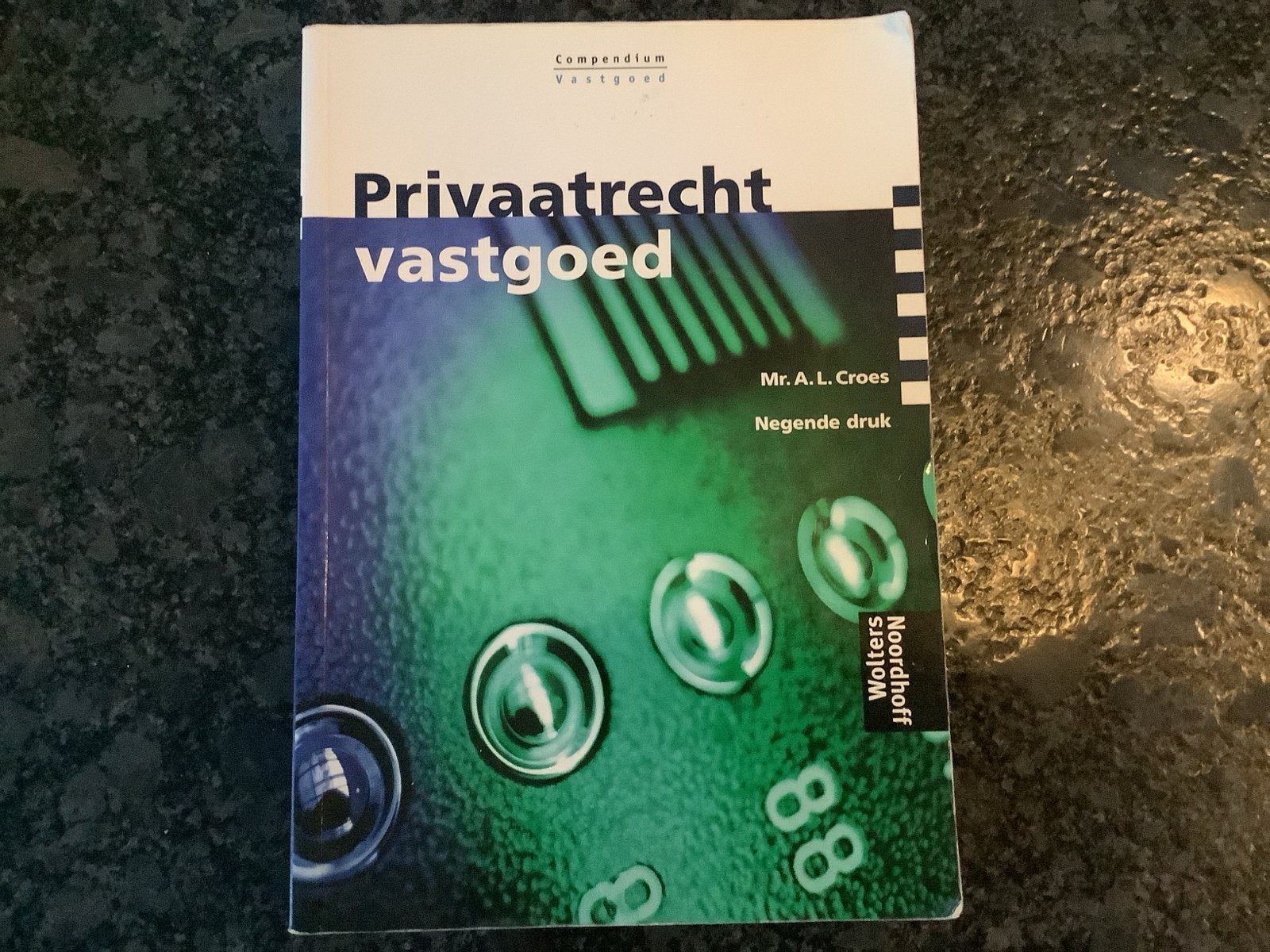 Compendium Vastgoed: Privaatrecht vastgoed (9e druk), Boeken, Ophalen of Verzenden, Gamma, Gelezen, HBO