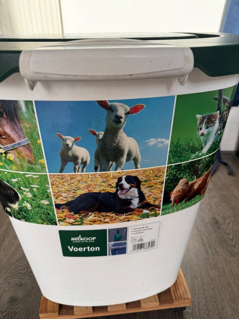 Voerton Welkoop 38 liter, Dieren en Toebehoren, Ophalen, Hond