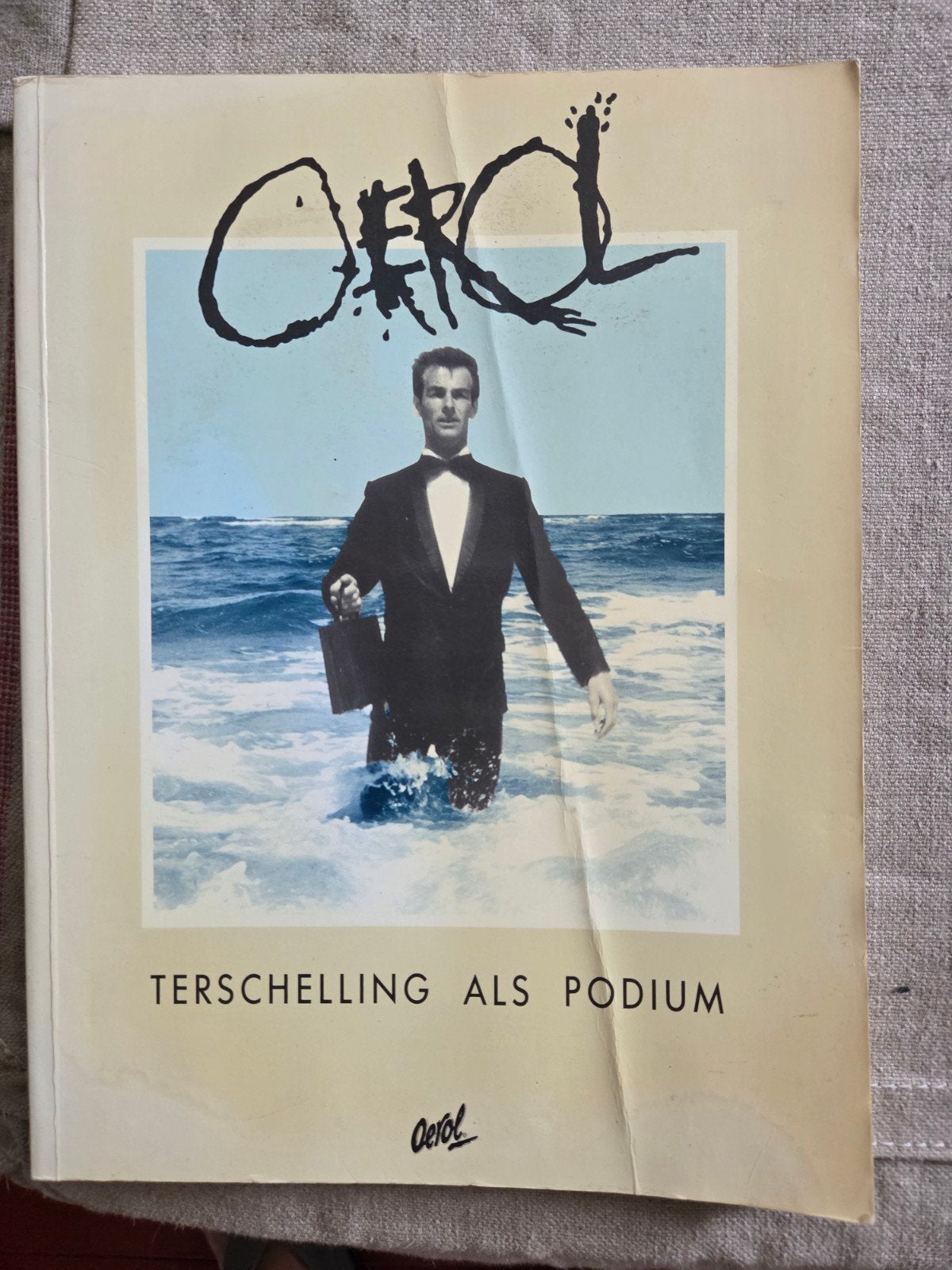 Oerol Terschelling als podium, Ophalen of Verzenden, Gelezen