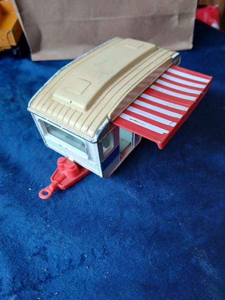 Caravan.  Corgi toys,  mist deur, Ophalen of Verzenden, Gebruikt, Auto, Corgi