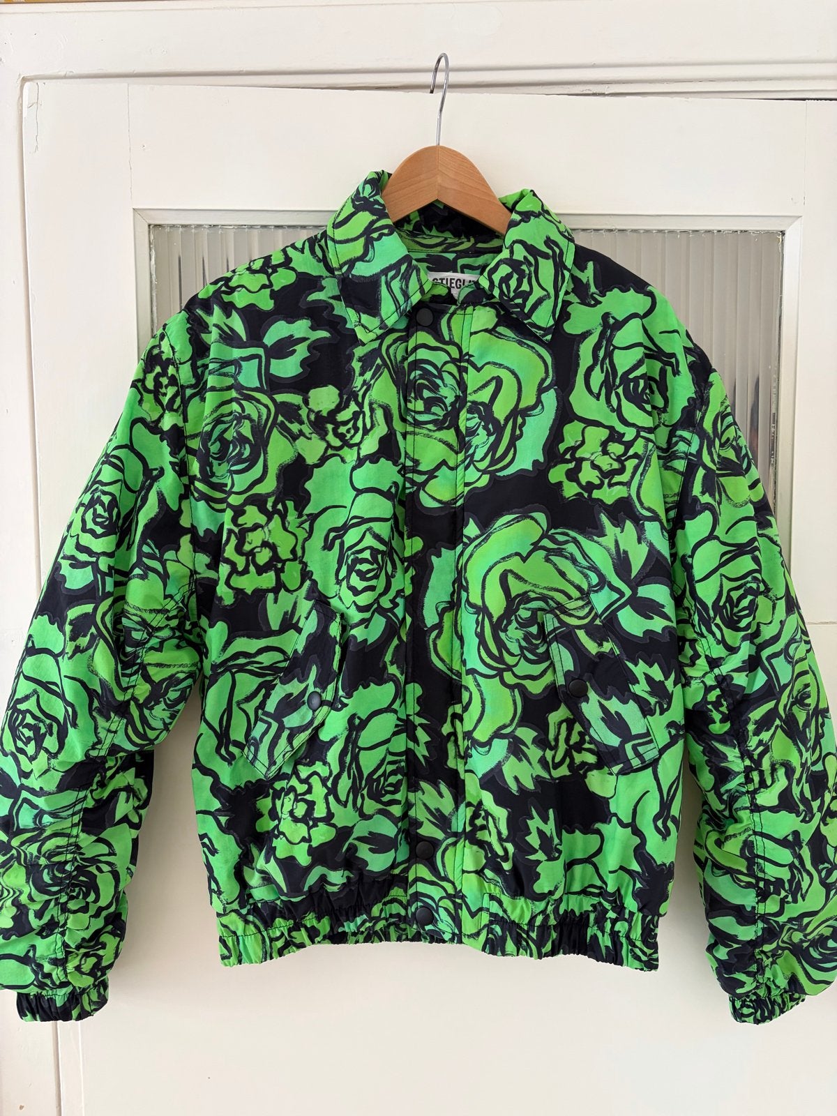 Stieglitz Bomber Jacket - Groen/Zwart Rozenprint, Ophalen of Verzenden, Zo goed als nieuw, Maat 34 (XS) of kleiner, Groen