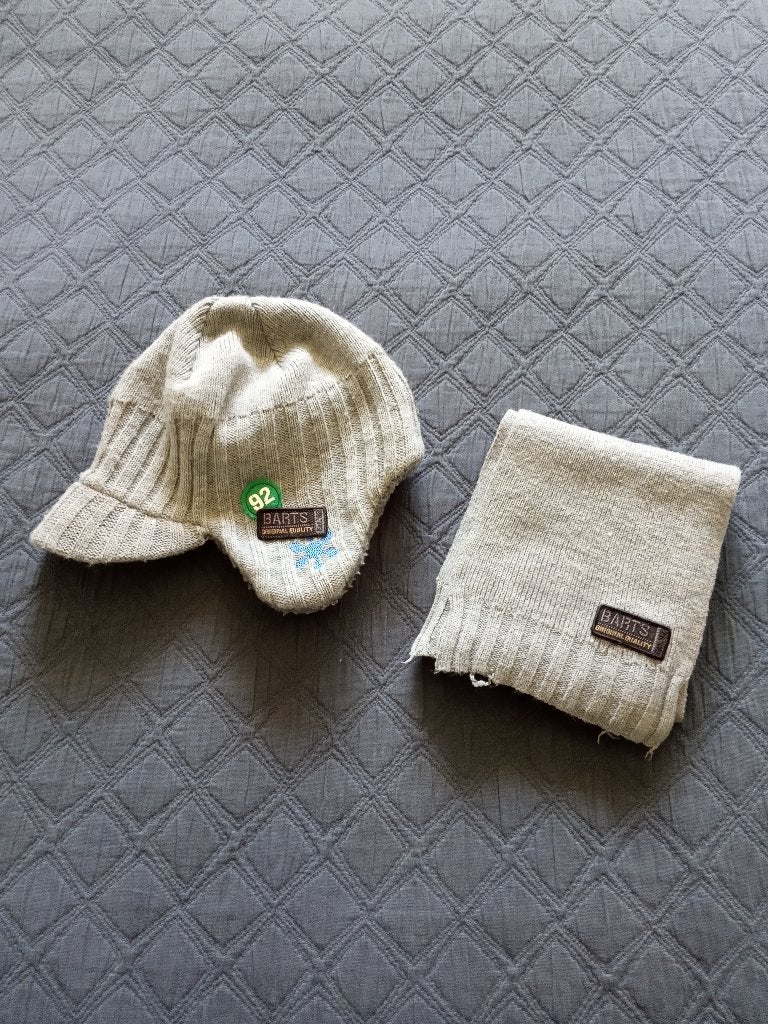 Muts en sjaal, Kinderen en Baby's, Kinderkleding | Mutsen, Sjaals en Handschoenen, Gebruikt, Setje, Barts, Ophalen of Verzenden