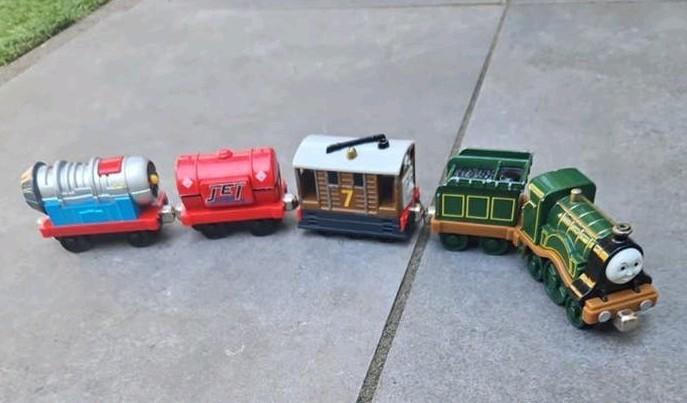 Originele Thomas & Friends metalen treinen, Ophalen, Gebruikt