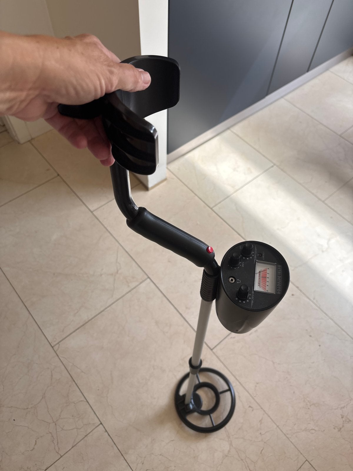Velleman CS130 Metaaldetector - Zo goed als nieuw, Zo goed als nieuw, 30 cm of minder, Discriminatie metaaldetectie, Ophalen