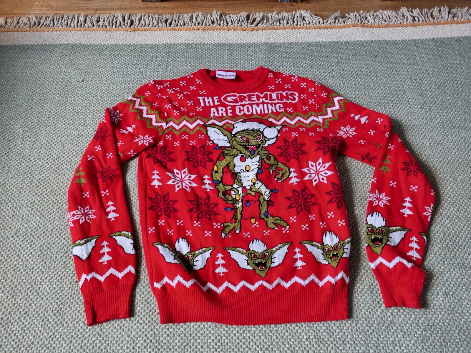 Gremlins Kersttrui Heren - Maat S, Gremlins, Ophalen of Verzenden, Zo goed als nieuw, Rood