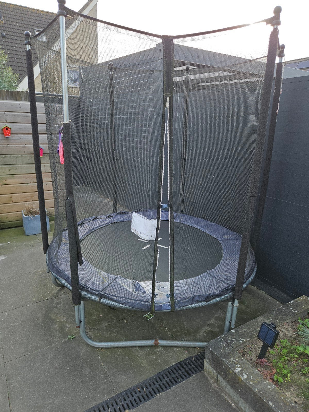 Gratis trampoline afhalen en zelf demonteren