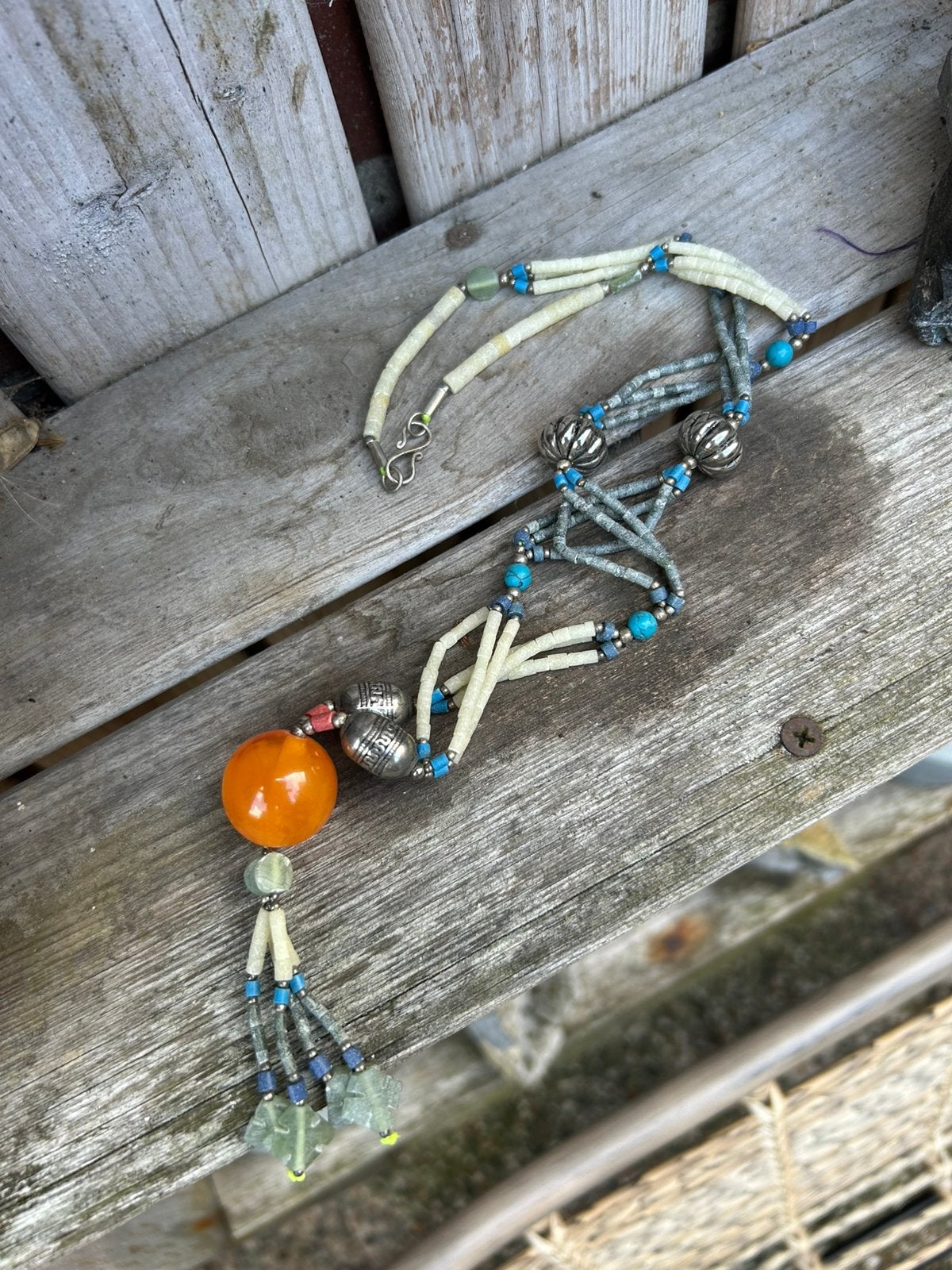 Super mooie Afghaanse ketting gemaakt van edelstenen., Overige kleuren, Nieuw, Ophalen of Verzenden, Steen of Mineraal