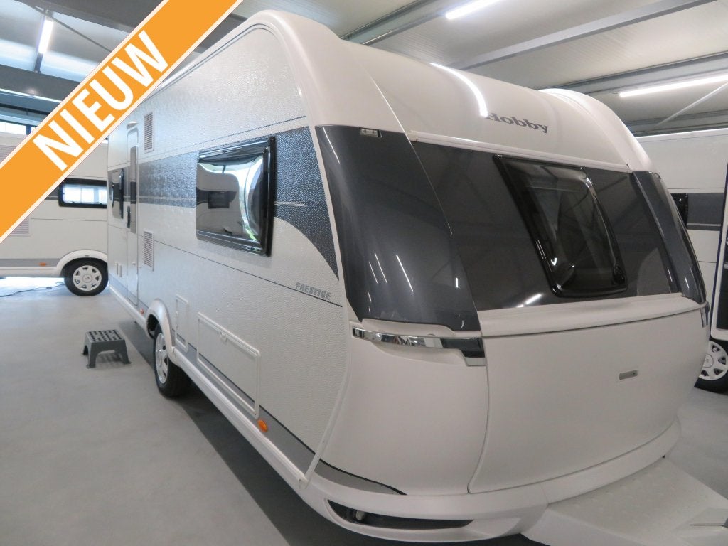 Hobby Prestige 560 UL Gratis Mover, Schokbreker, Rondzit, Hobby, 6 tot 7 meter
