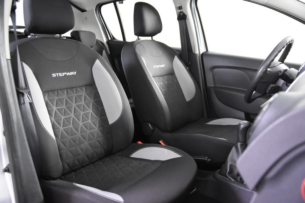 Dacia Sandero 0.9 TCe Stepway Lauréate *Airco*Nieuwe APK*, Auto's, Voorwielaandrijving, Stof, Zwart, Navigatiesysteem