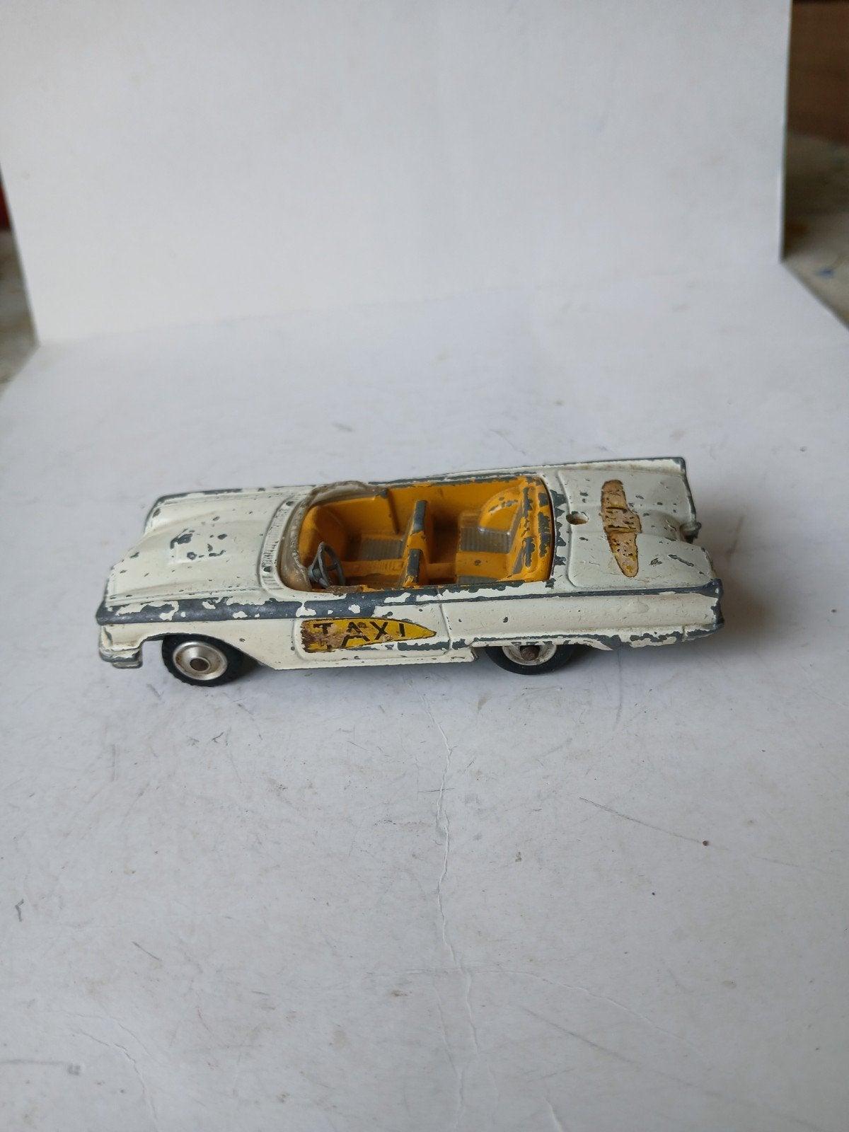 Ford Thunderbird Bermuda taxi. Corgi toys, opknapper, Ophalen of Verzenden, Gebruikt, Auto, Corgi