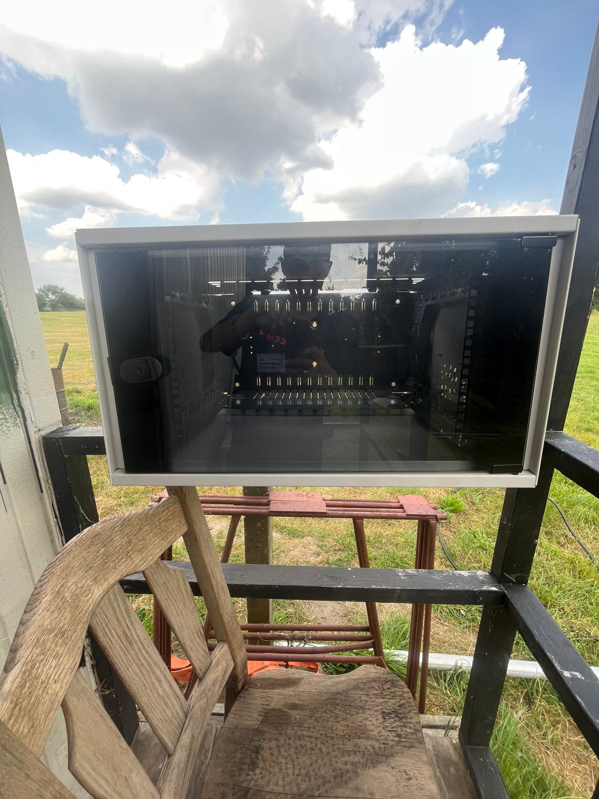 19 inch kast, Audio, Tv en Foto, Professionele Audio-, Tv- en Video-apparatuur, Ophalen, Zo goed als nieuw, Audio