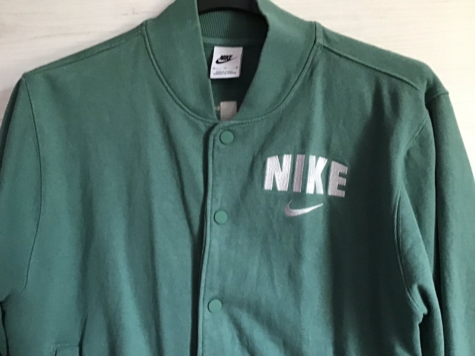 Nike baseball jack, Ophalen of Verzenden, Zo goed als nieuw, Maat 48/50 (M), Groen