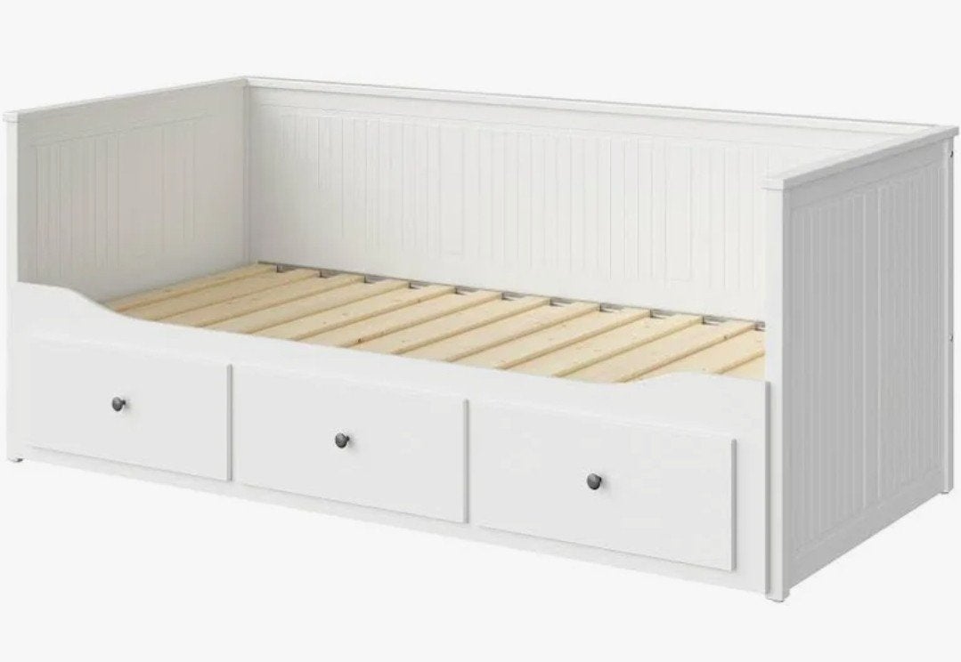 Ikea Hemnes bedbank en 2 matrassen, Ophalen, Gebruikt, Wit, Tweepersoons