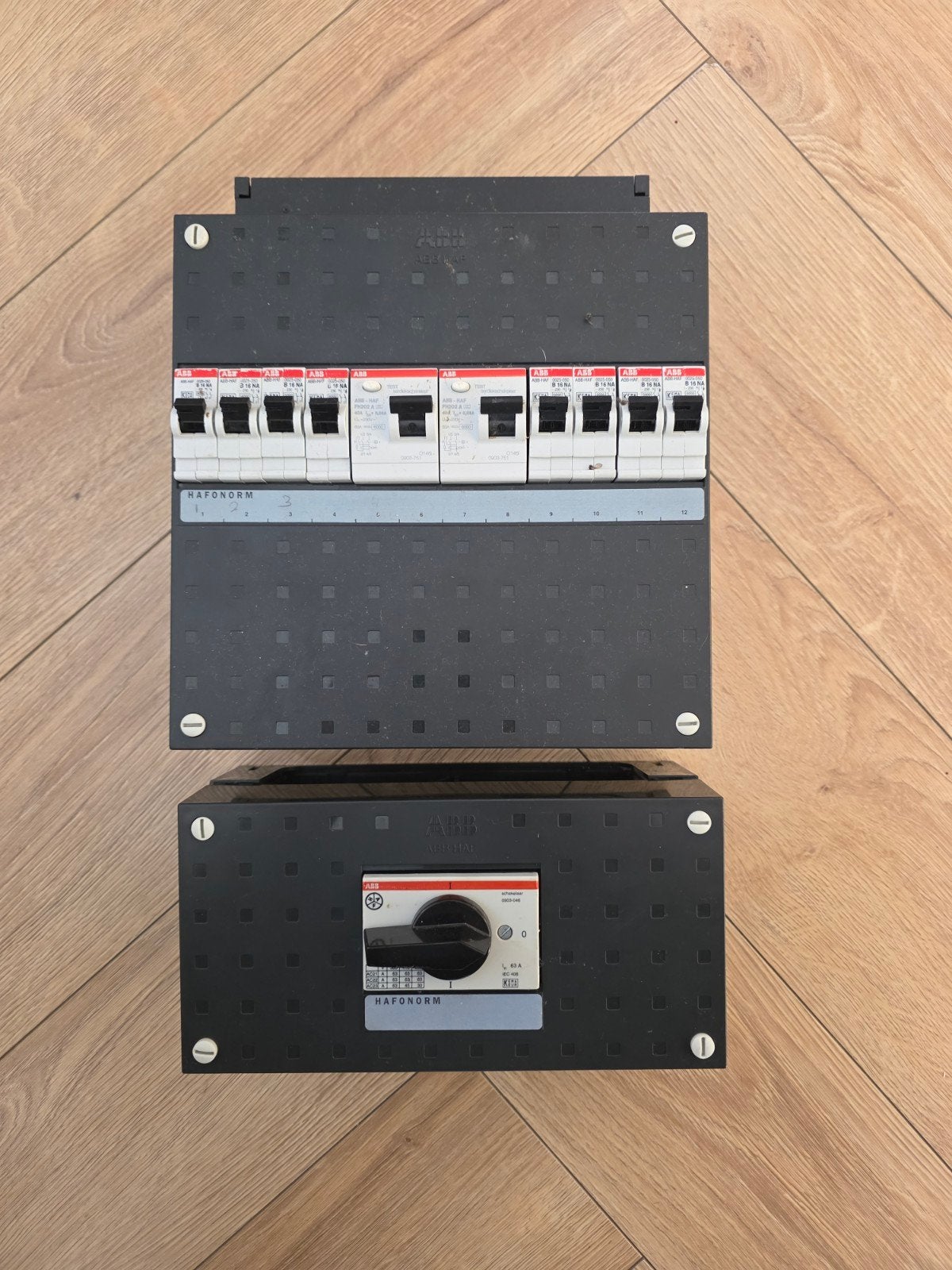 Groepenkast met hoofdschakelaar - HAFONORM ABB, Ophalen of Verzenden, Gebruikt, ABB, Groepenkast