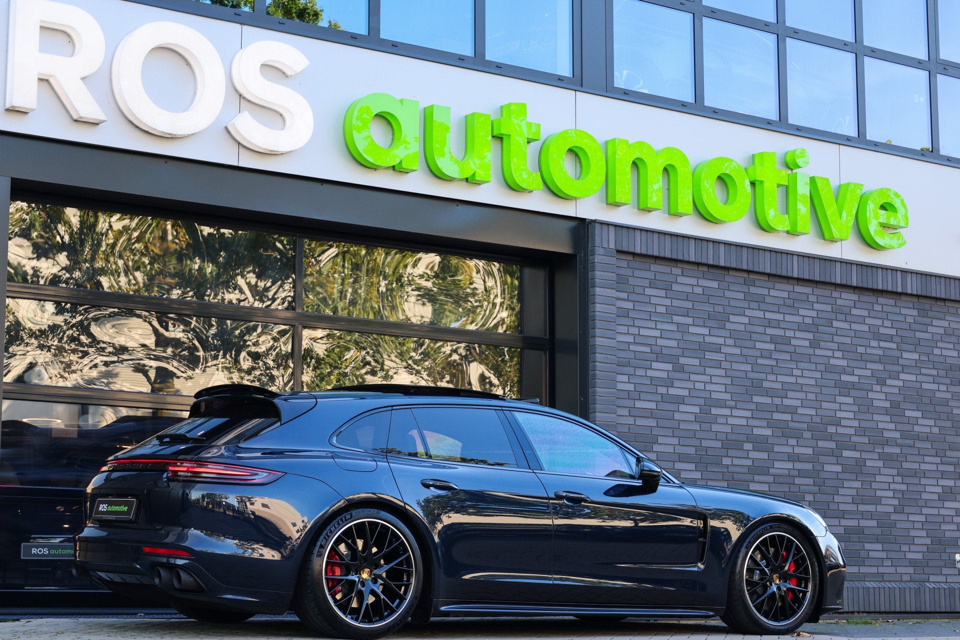 Porsche Panamera Sport Turismo 4.0 GTS | UNIEK! | BURMESTER, Auto's, Automaat, Blauw, Leder, Vierwielaandrijving