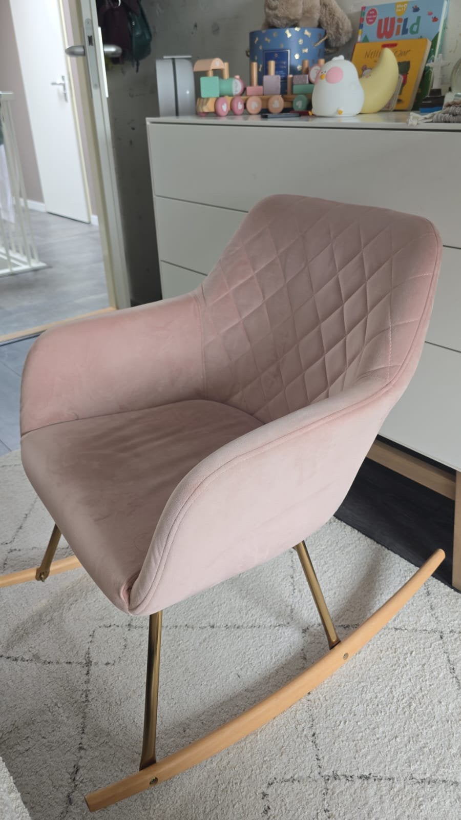 Richmond velvet rocking chair, Ophalen, Zo goed als nieuw, Minder dan 50 cm