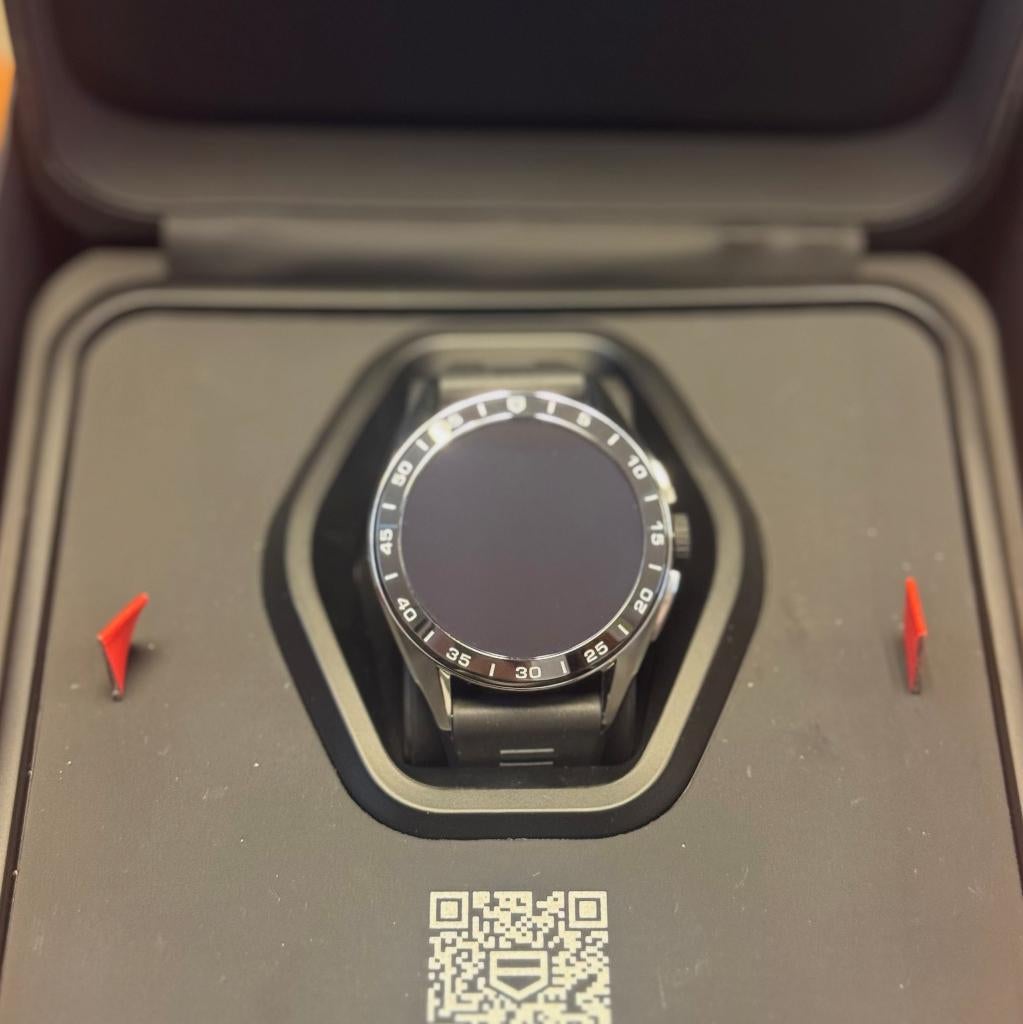 TAG Heuer Connected Calibre E4 45MM, Gebruikt, LVMH Watch & Jewelry Central Europe BV, Zimmersmühlenweg 8-10, 61440, Oberursel