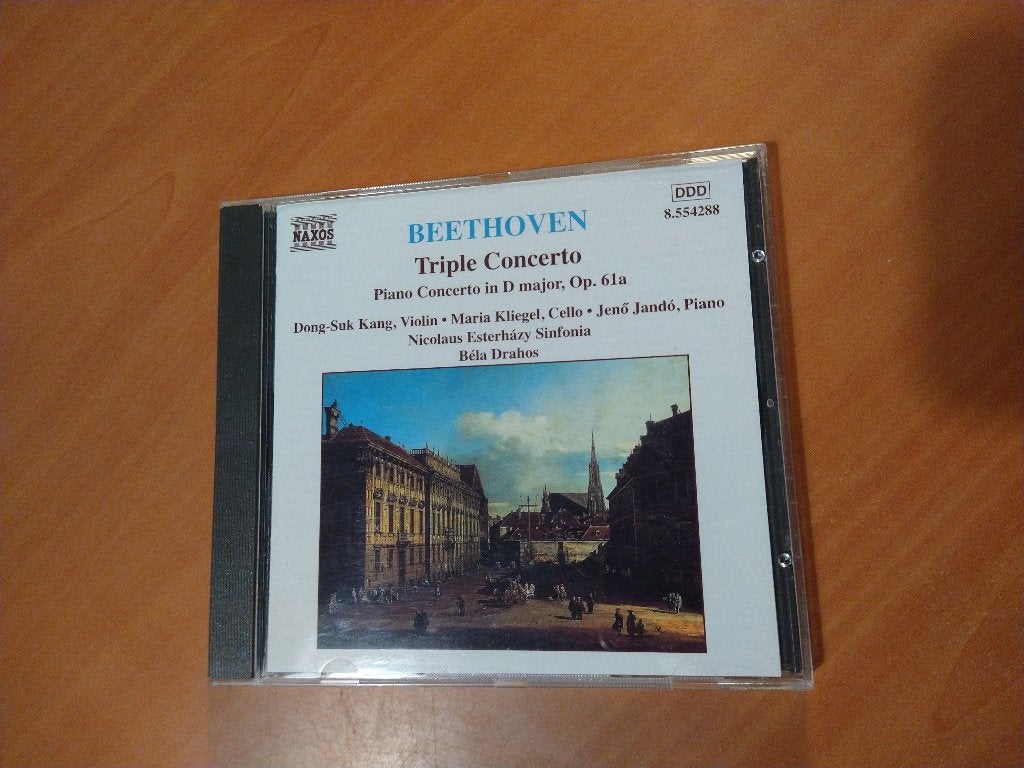 CD Beethoven. Triple Concerto • Piano Concerto In D Major, Cd's en Dvd's, Cd's | Klassiek, Ophalen of Verzenden, Classicisme, Zo goed als nieuw