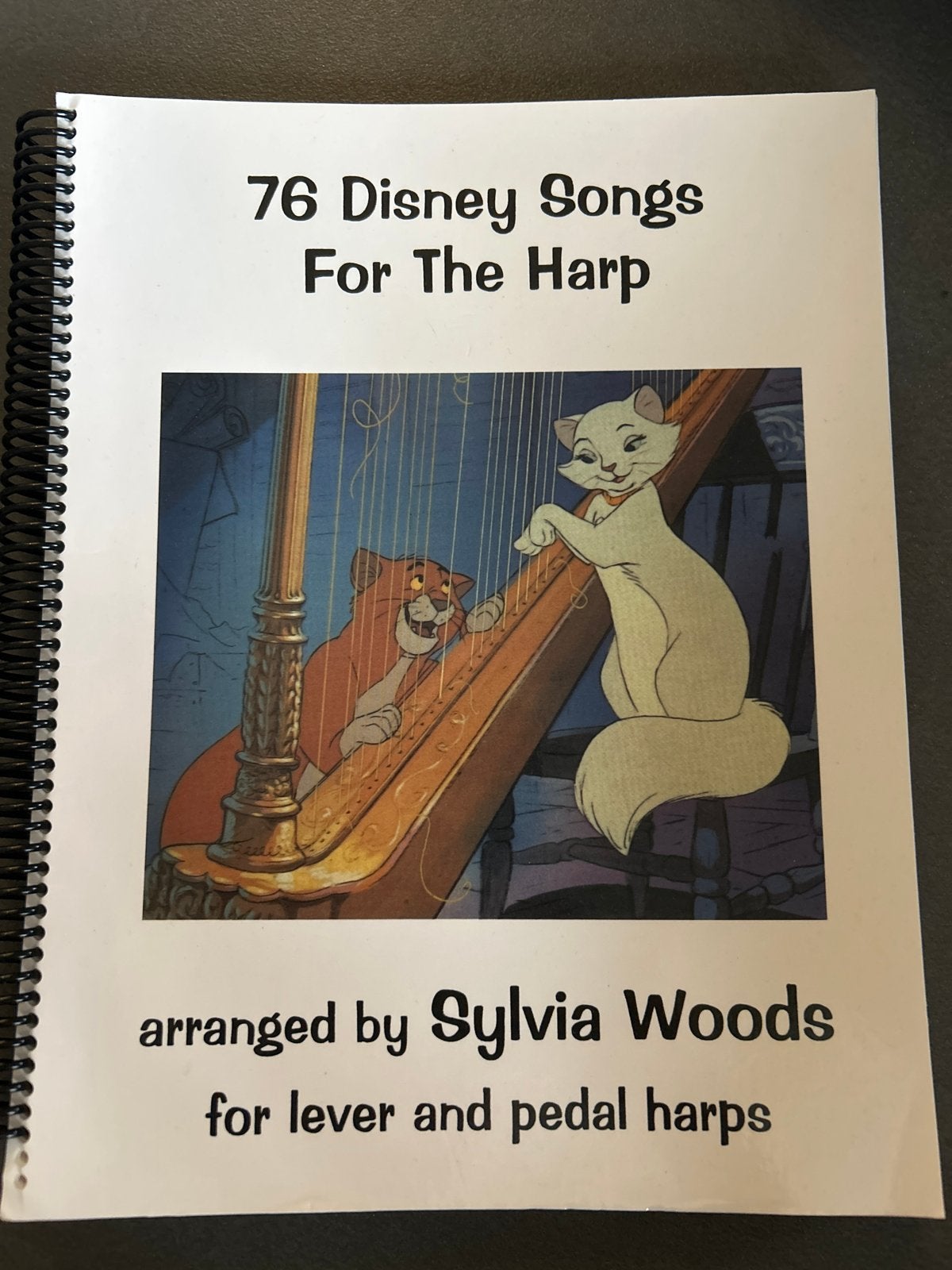 76 Disney songs for the harp, Muziek en Instrumenten, Bladmuziek, Ophalen of Verzenden, Gebruikt, Artiest of Componist