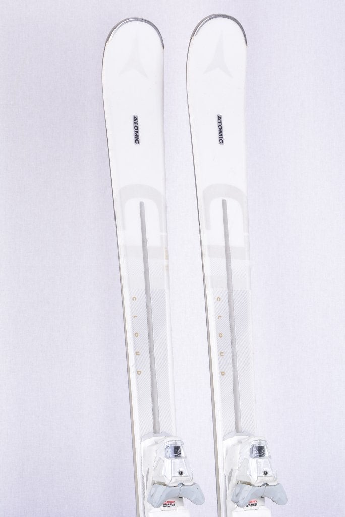150 dames ski's ATOMIC CLOUD C11 2023, white, grip walk, 140 tot 160 cm, Verzenden, Zo goed als nieuw, Carve