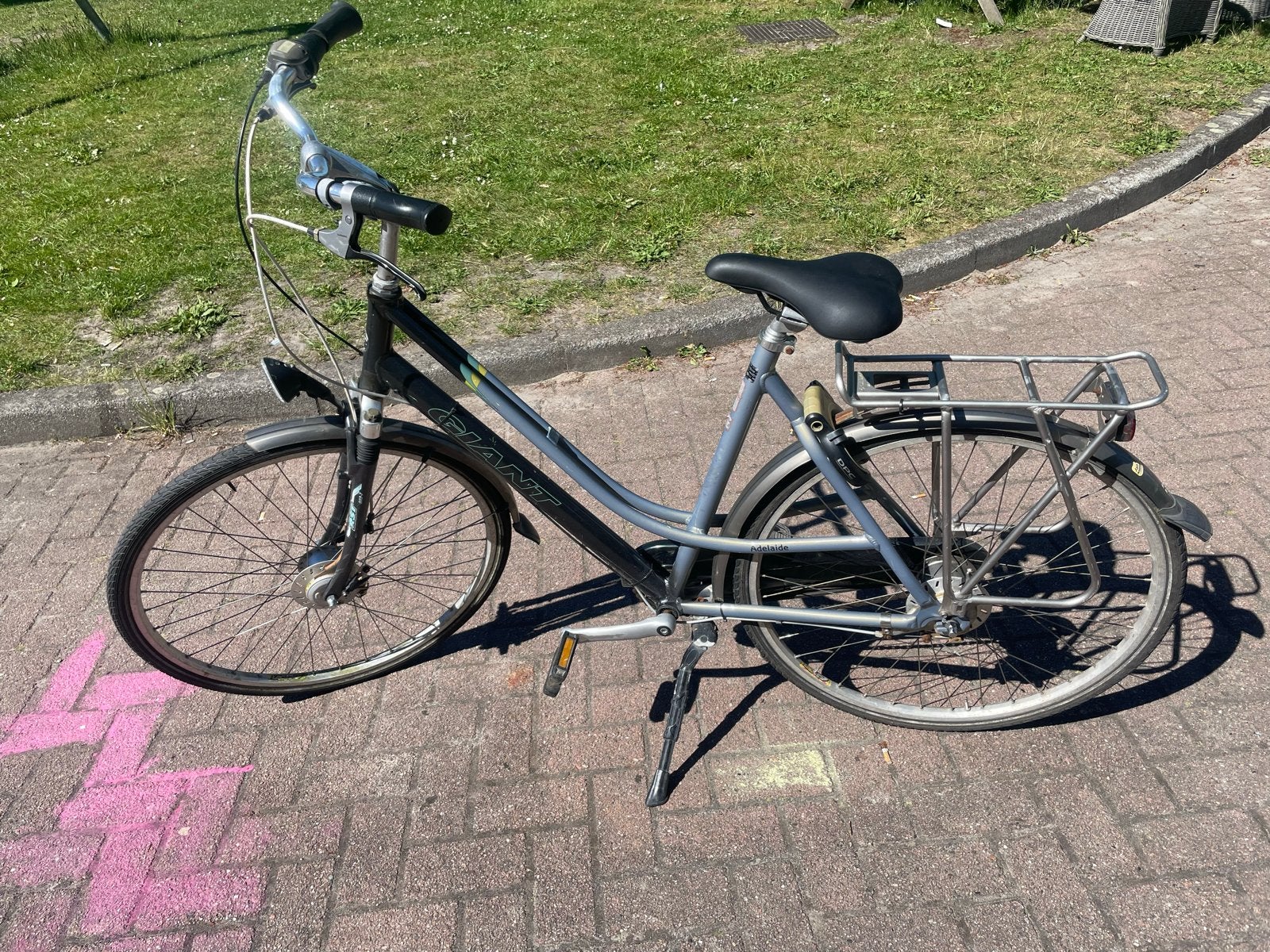 Giant 28 inch damesfiets met goede versnellingen en remmen, Ophalen of Verzenden, Gebruikt, Giant, Versnellingen